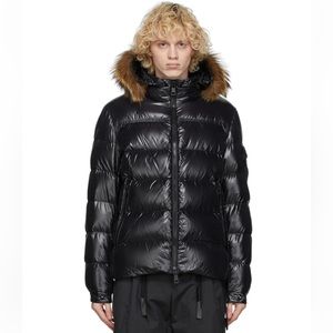 NWOT Moncler Bulgarie Black Pure Goose Down Coat. Size 1-Small. Unisex